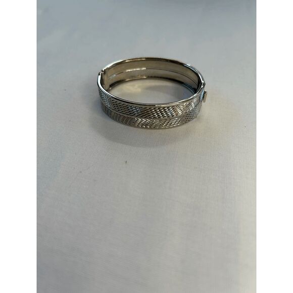 Vintage Silver Textured Cuff Bracelet, Snap Closure, Unique, Retro, - Picture 1 of 5